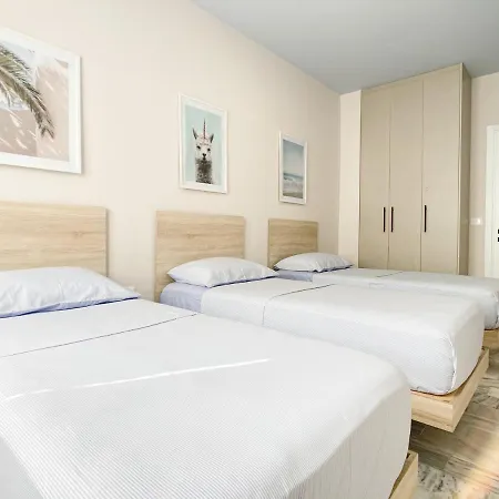 13 Eur For Monthly - By The Sea - Hbs *