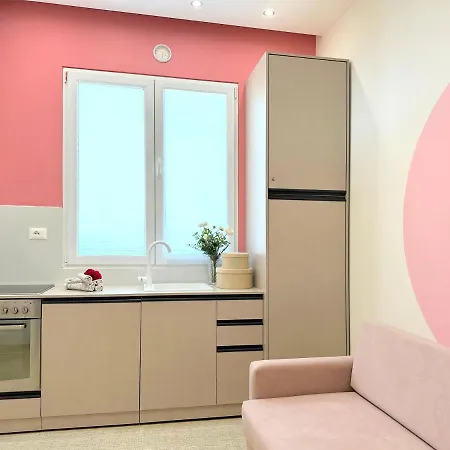 13 Eur For Monthly - By The Sea - Hbs Appartement Golem (Tirana)